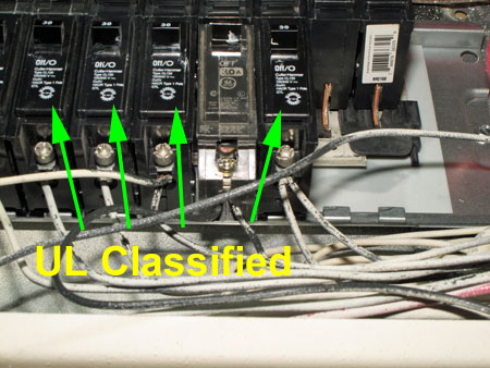 Two wires under the same circuit breaker screw