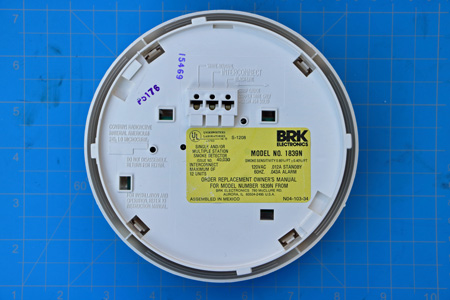  Back of BRK Smoke Alarm Model 1839N